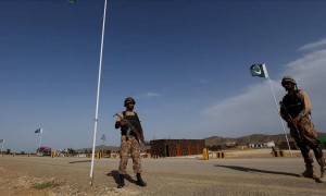 数百人死伤！巴铁最大软肋暴露，美国根本靠不住，中国才是真靠山