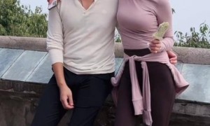 马筱梅晒最新美食照，和汪小菲心情不受影响，婚礼将照常举行