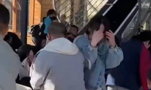 河北一景区观光魔毯项目发生事故，多名游客被甩出，有人受伤！景区重新开园才三天