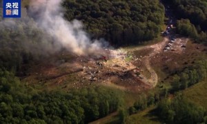 总台现场直击丨美国炸药厂爆炸致16人死亡 家属控诉信息不透明