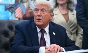 特朗普称将于本周在白宫会见泽连斯基