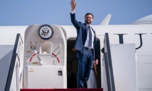 访问期间以色列议会初步通过吞并约旦河西岸法案,万斯怒了:我感觉受到侮辱