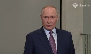 普京:布达佩斯会晤更像是改期而非取消