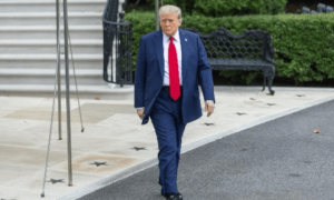 普京缺席朝鲜阅兵式,中方派出压轴阵容,访朝阵势远超外界预料,外媒:一切都改变了