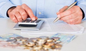 “息差保卫战”出战绩,8家上市银行息差环比二季度扩大